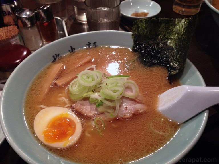 สุดยอดราเม็ง Baikoken Ramen 梅光軒 บนตึก ESTA – Hokkaido ตอนที่ 12.1