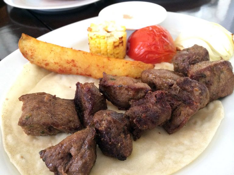 Al Saray ร้านอาหารเลบานอนและอินเดีย