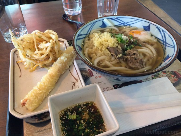 Marugame Seimen Sanuki Udon ร้านอูด้งตักเครื่องเอง