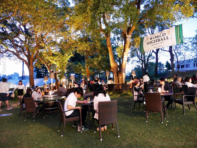 จิบ Highball Whisky ที่ Midtown Park Cafe