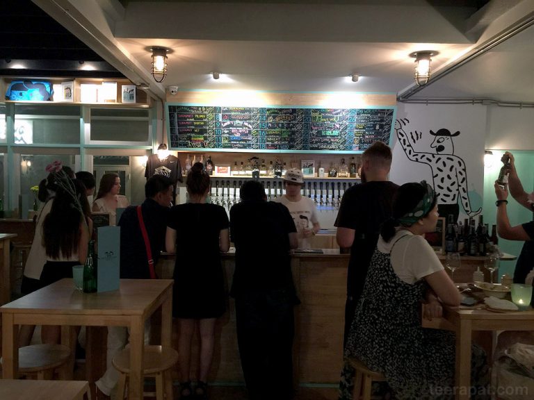Mikkeller ร้านคราฟท์เบียร์เอกมัย ซอย 10