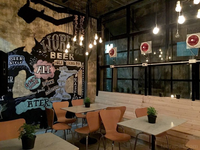 Let The Boy Die ร้านคราฟท์เบียร์ย่านเยาวราช