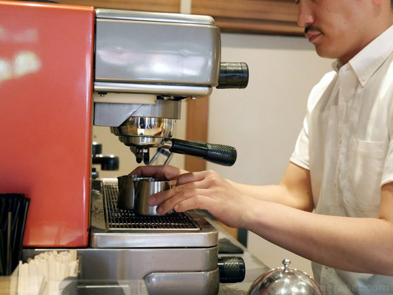 Omotesando Koffee กรุ่นกลิ่นกาแฟ