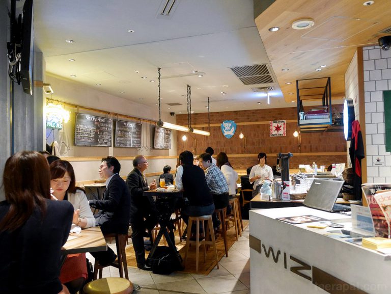 WIZ craft beer & food สถานี Awajicho – Tokyo