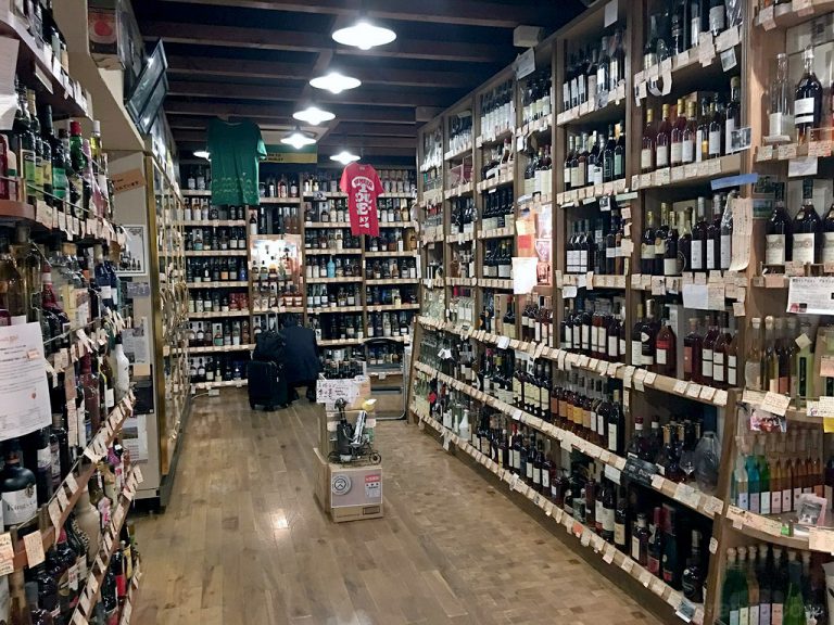 Tanakaya สุดยอดร้าน Bottle Shop สถานี Mejiro – Tokyo