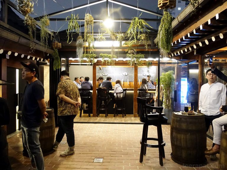 Hand & Malts Taproom คราฟท์เบียร์ในบ้านเก่าบรรยากาศดี – กรุงโซล เกาหลี
