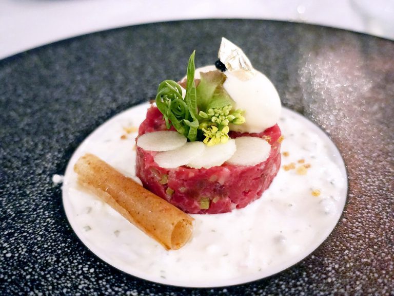 Savelberg อาหารฝรั่งเศส Fine Dining โดยเชฟมิชลินสตาร์ – ถนนวิทยุ