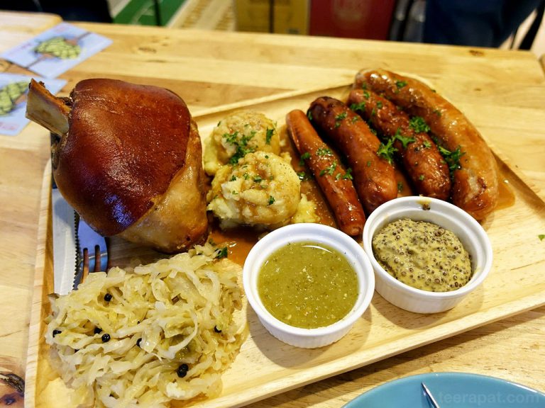 Blue Bar Brew & Bistro คราฟท์เบียร์บาร์แกล้มอาหารอร่อยๆ – ถนนนางลิ้นจี่ ช่องนนทรี