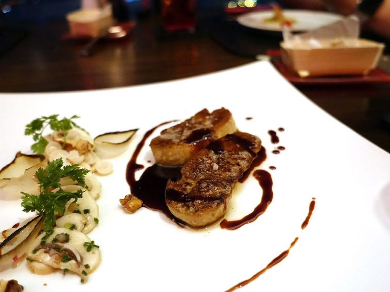 RR&B ร้านสเต็กวิวสวยชั้น 31 โรงแรมแลนด์มาร์ค – สุขุมวิท