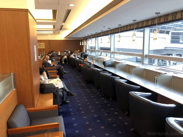 รีวิว Sakura Lounge (Japan Airlines) สนามบิน Nagoya