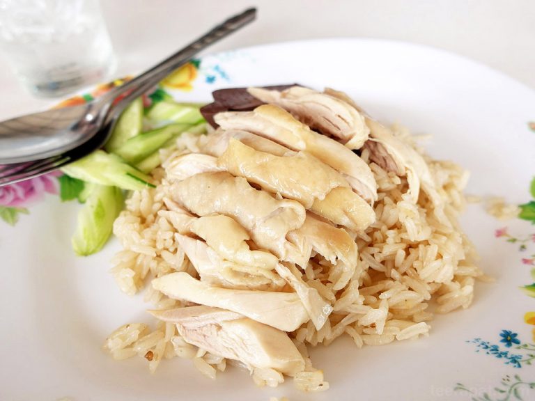 โดม ข้าวมันไก่ – ลพบุรี