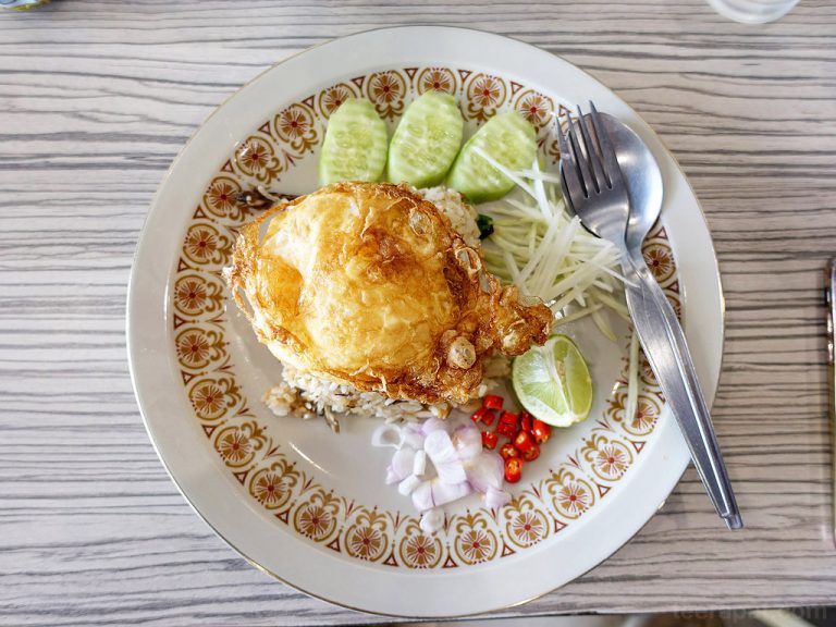 หอมกรุ่น by วุ้น ร้านข้าวและกาแฟอร่อยๆ – ลพบุรี