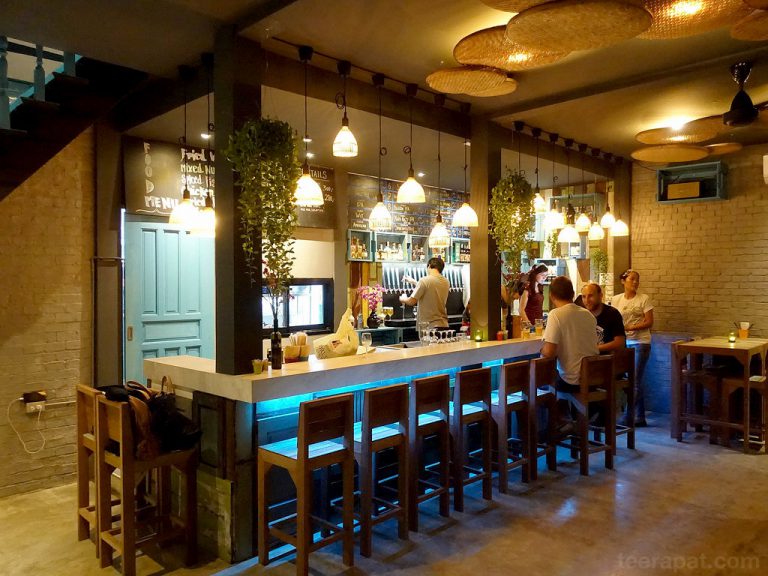 Mikkeller Ari คราฟท์เบียร์บาร์ในบ้านไม้บรรยากาศอบอุ่น – อารีย์สัมพันธ์ซอย 1