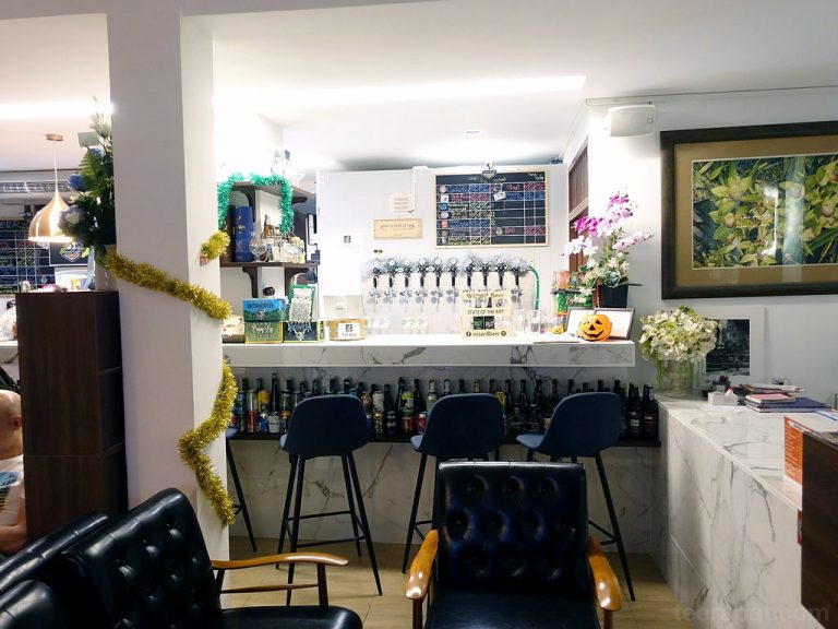 Mind Cafe คราฟท์เบียร์บาร์ 13 แทป ถนนสามล้าน – เชียงใหม่