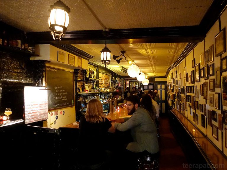 Proletariat คราฟท์เบียร์บาร์ซีเลคชั่นดี East Village, New York