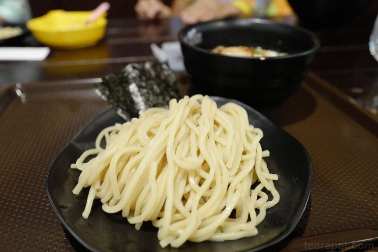 Menya Kouji ชิมสึเคะเมงร้านอร่อย ในทองหล่อซอย 13
