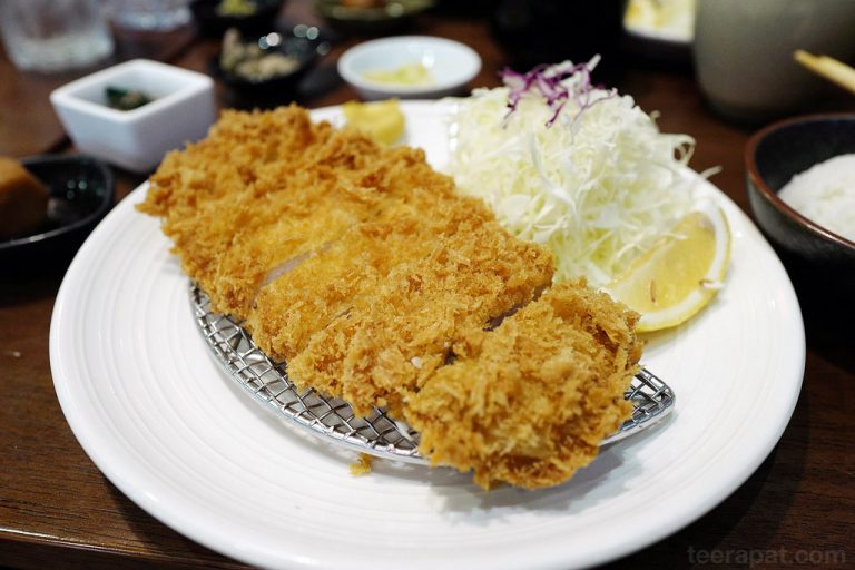Bekku Tonkatsu หมูทอดทงคัตสึ ราคาดีงาม สถานี BTS สนามเป้า