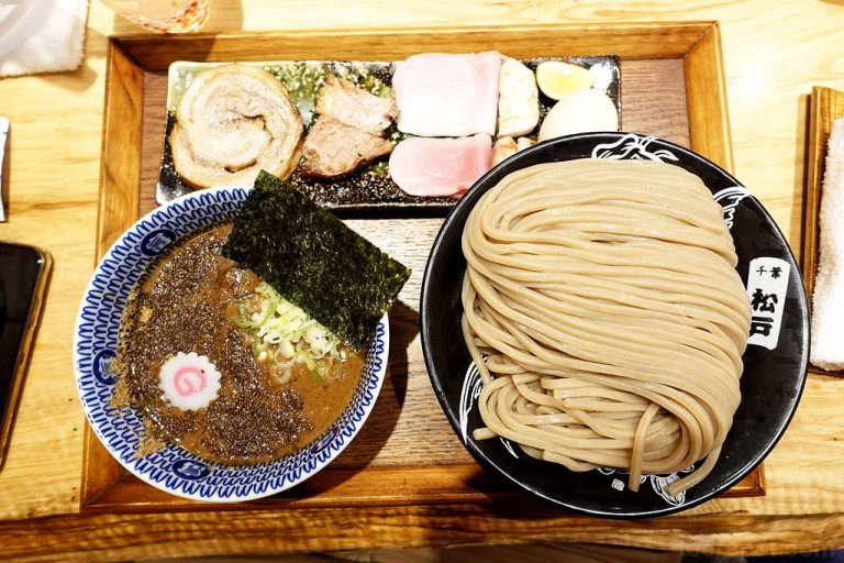 Chuka Soba Tomita Ramen สึเคะเมงอันดับ 1 ของญี่ปุ่น – Matsudo, Chiba