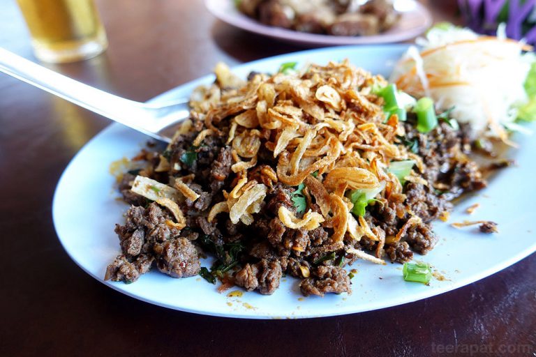 หลู้ลำ อาหารเหนือร้านอร่อยริมแม่น้ำกก เชียงราย