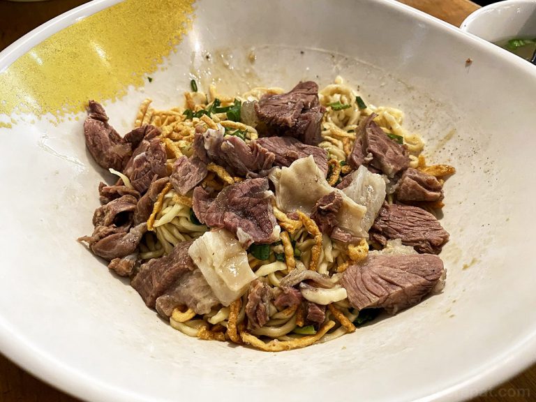 Aung Mingalar Shan Noodle ก๋วยเตี๋ยวร้านอร่อยใจกลางเมืองย่างกุ้ง ประเทศพม่า