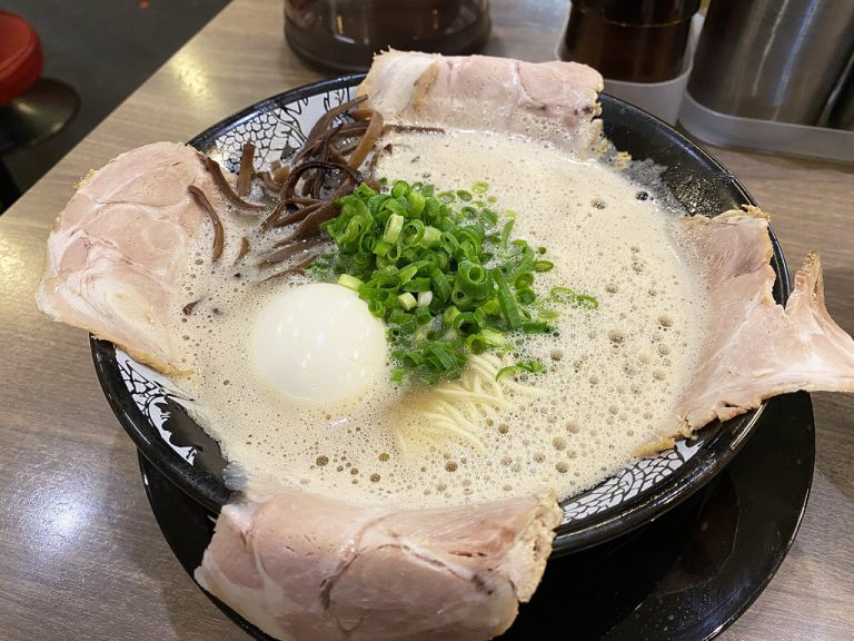 Ikkousha Hakata Ramen สาขา DEITOS เมือง Fukuoka