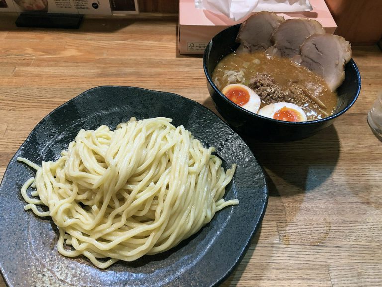 Tsukemen Yasubee สึเคะเม็งร้านอร่อย สาขาสถานี Ikebukuro โตเกียว