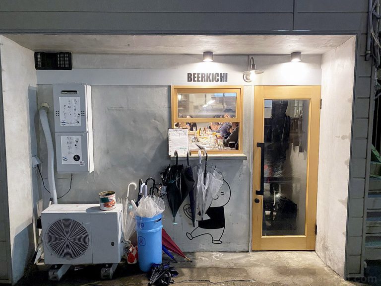Beer Kichi คราฟท์เบียร์บาร์ไซส์กะทัดรัด สถานี Tenjin-Minami Fukuoka