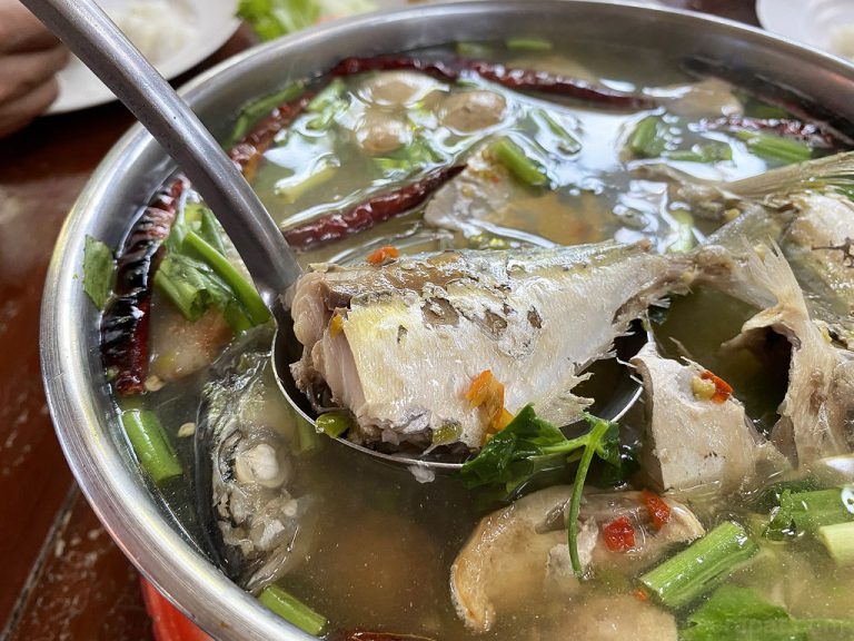 ครัวจ่าต๋อย อาหารป่าร้านดังในซอย พัทยา