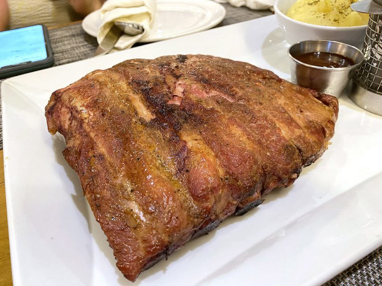 Smokin’  Joe’s BBQ  ร้านรมควันเจ้าอร่อยเมืองพัทยา