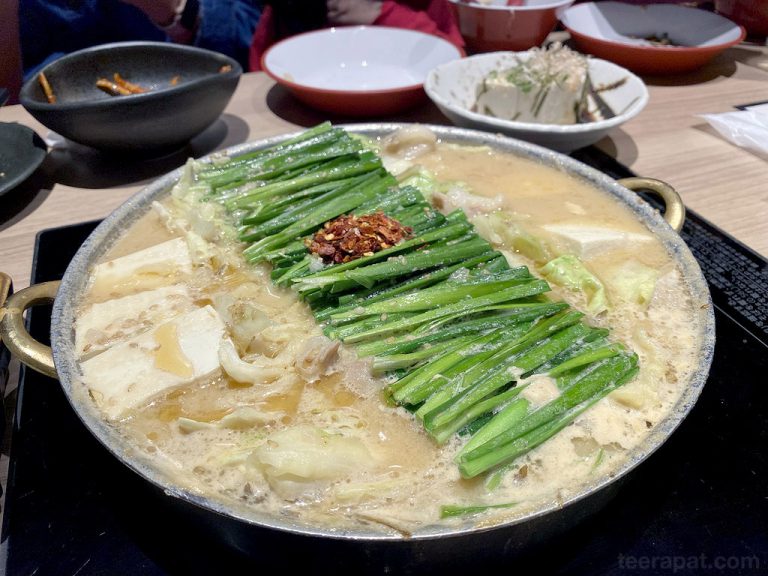 Motsunabe Ooyama หม้อไฟไส้วัวร้านอร่อย สาขา Kitte Hakata เมือง Fukuoka