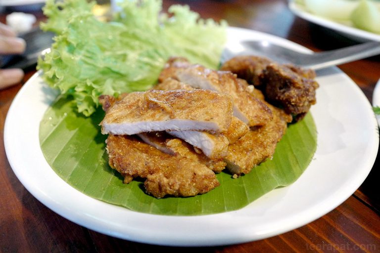 หมูทอดกาดหลวง บาย ดำรงค์ อาหารเหนือหลากหลายเมนู เชียงใหม่