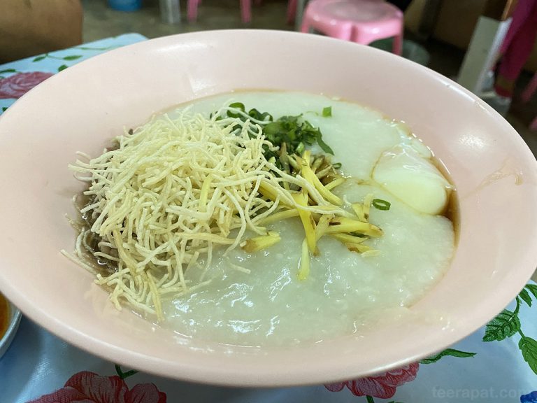 โจ๊ก เลือดหมู ประตูสวนดอก เชียงใหม่